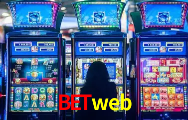 A Experiência Imersiva dos Cassinos Ao Vivo no betweb